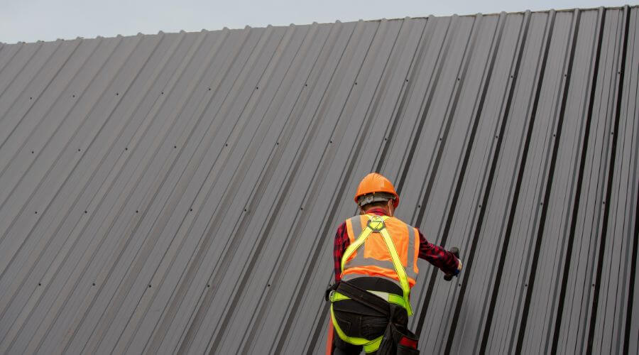 Professional gutter cleaning in Wilder, VT